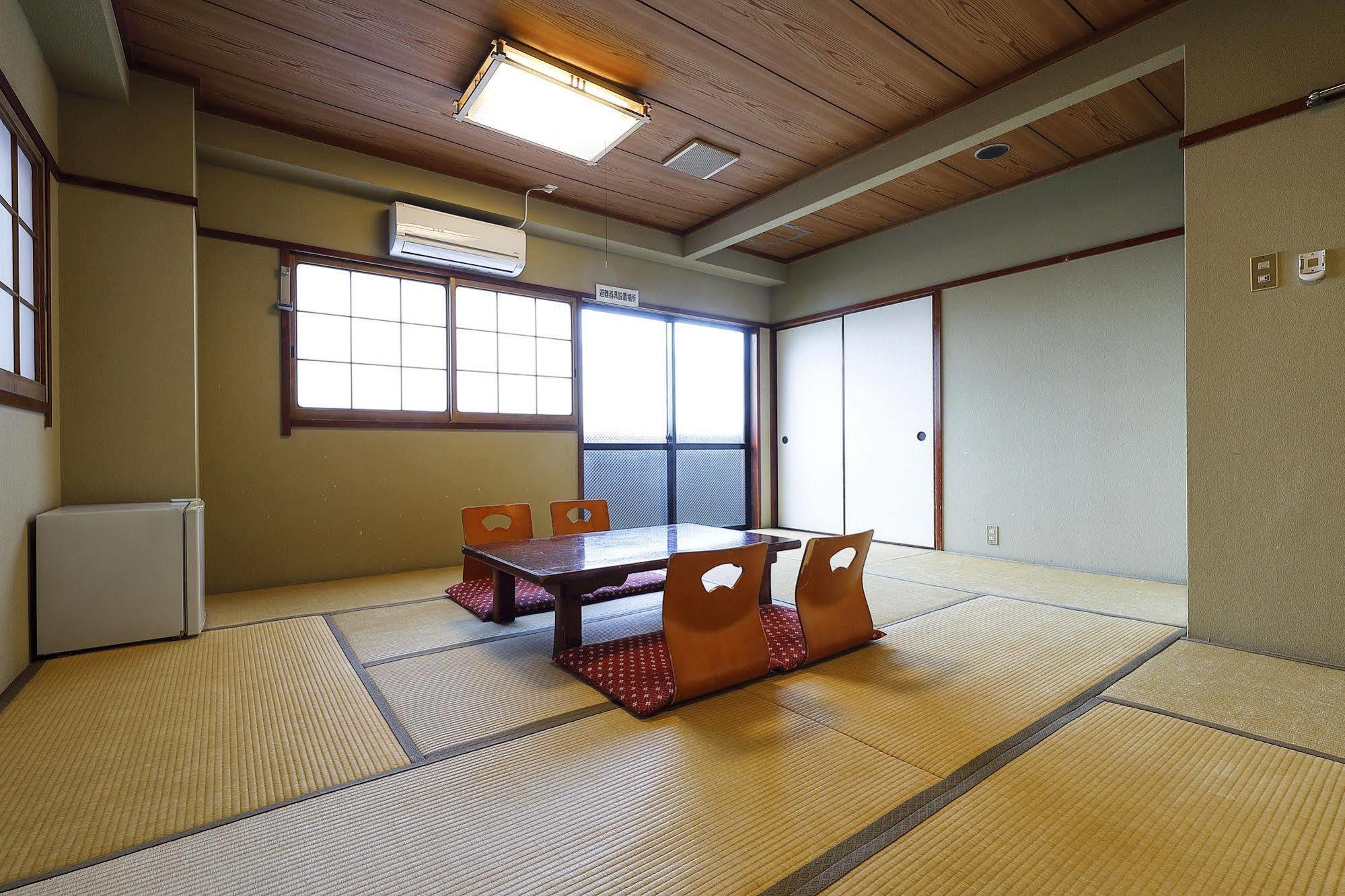 Azumaya Ryokan Kyoto Exteriör bild