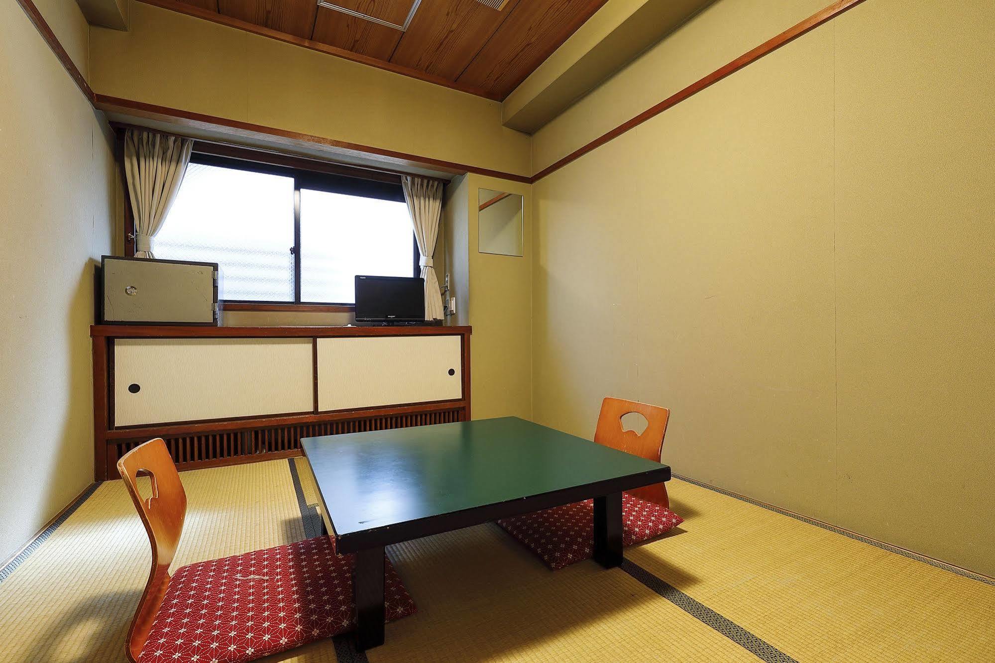 Azumaya Ryokan Kyoto Exteriör bild