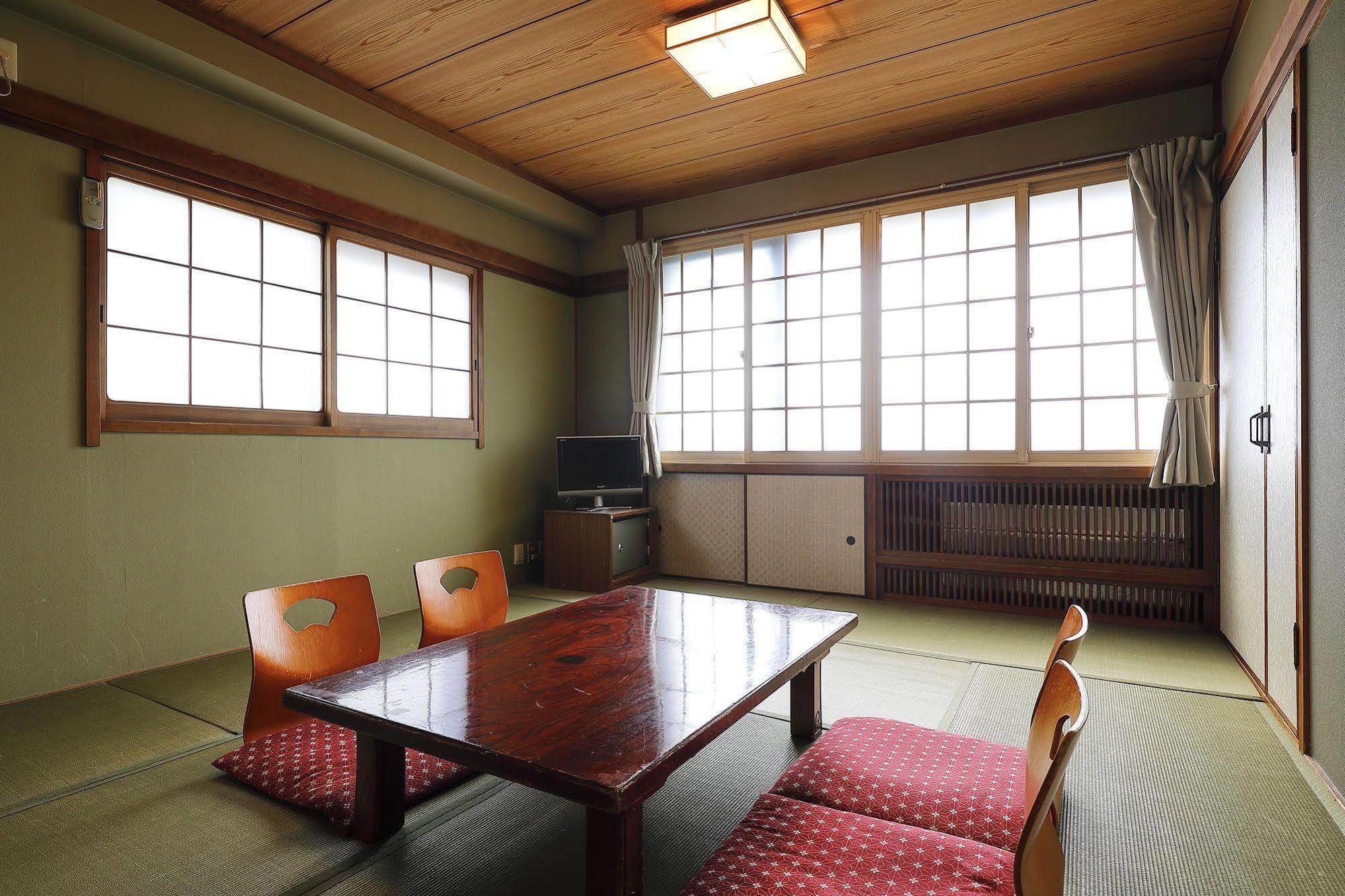 Azumaya Ryokan Kyoto Exteriör bild