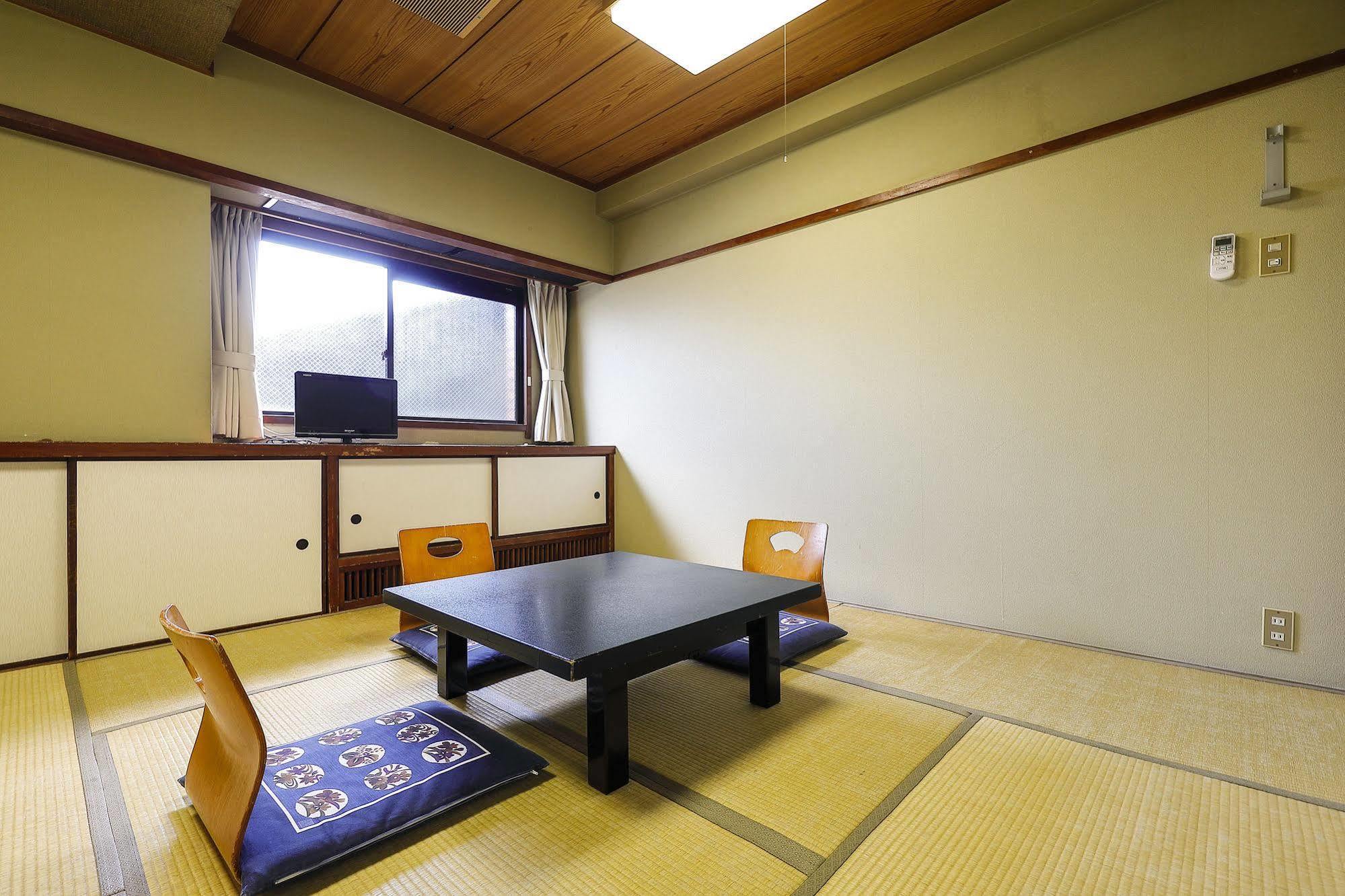 Azumaya Ryokan Kyoto Exteriör bild