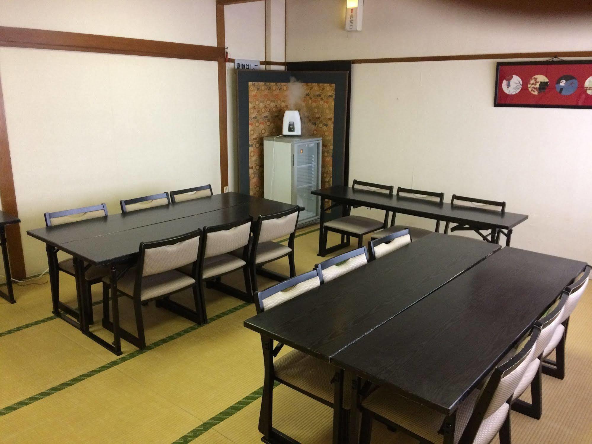 Azumaya Ryokan Kyoto Exteriör bild
