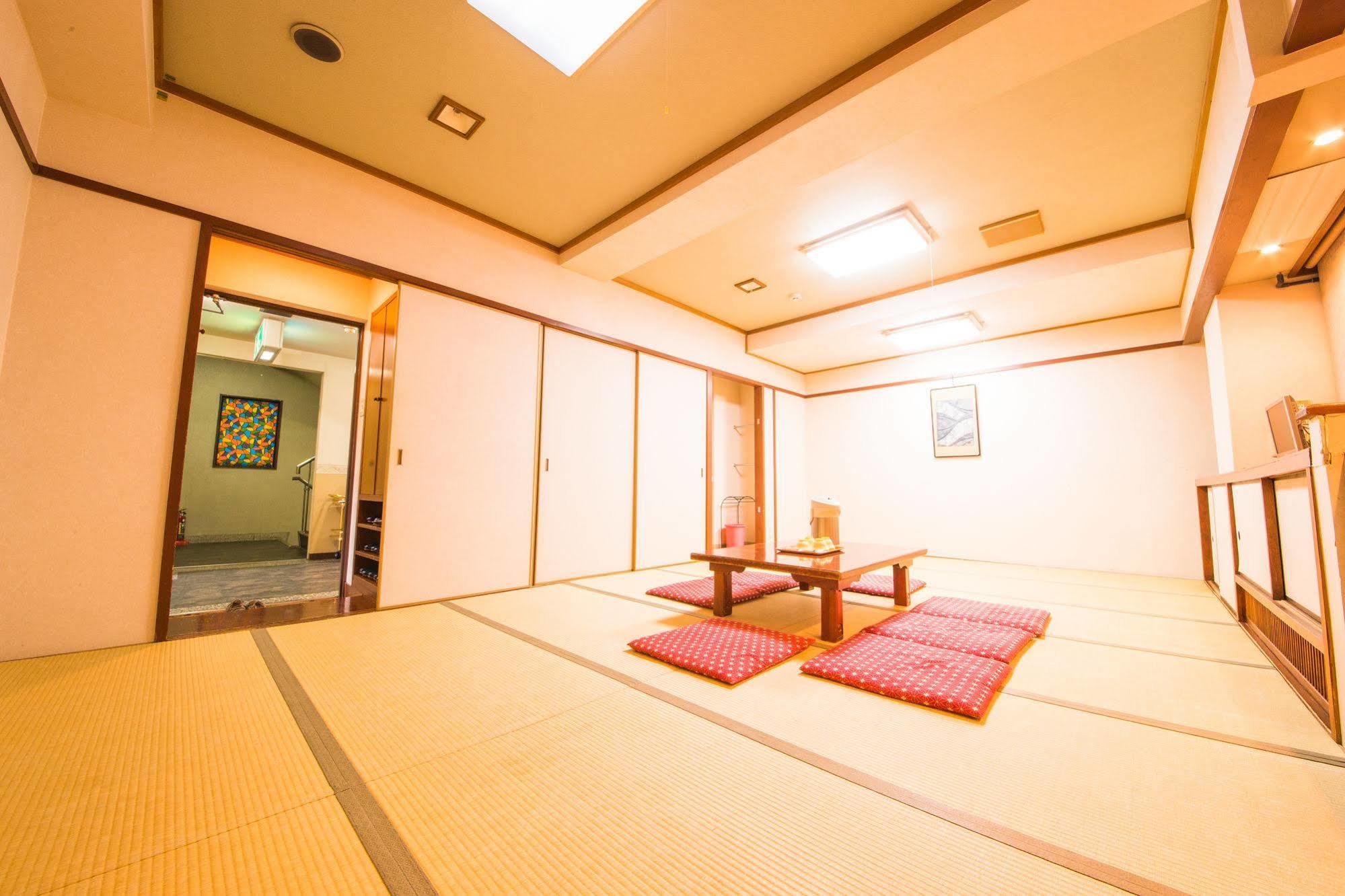 Azumaya Ryokan Kyoto Exteriör bild