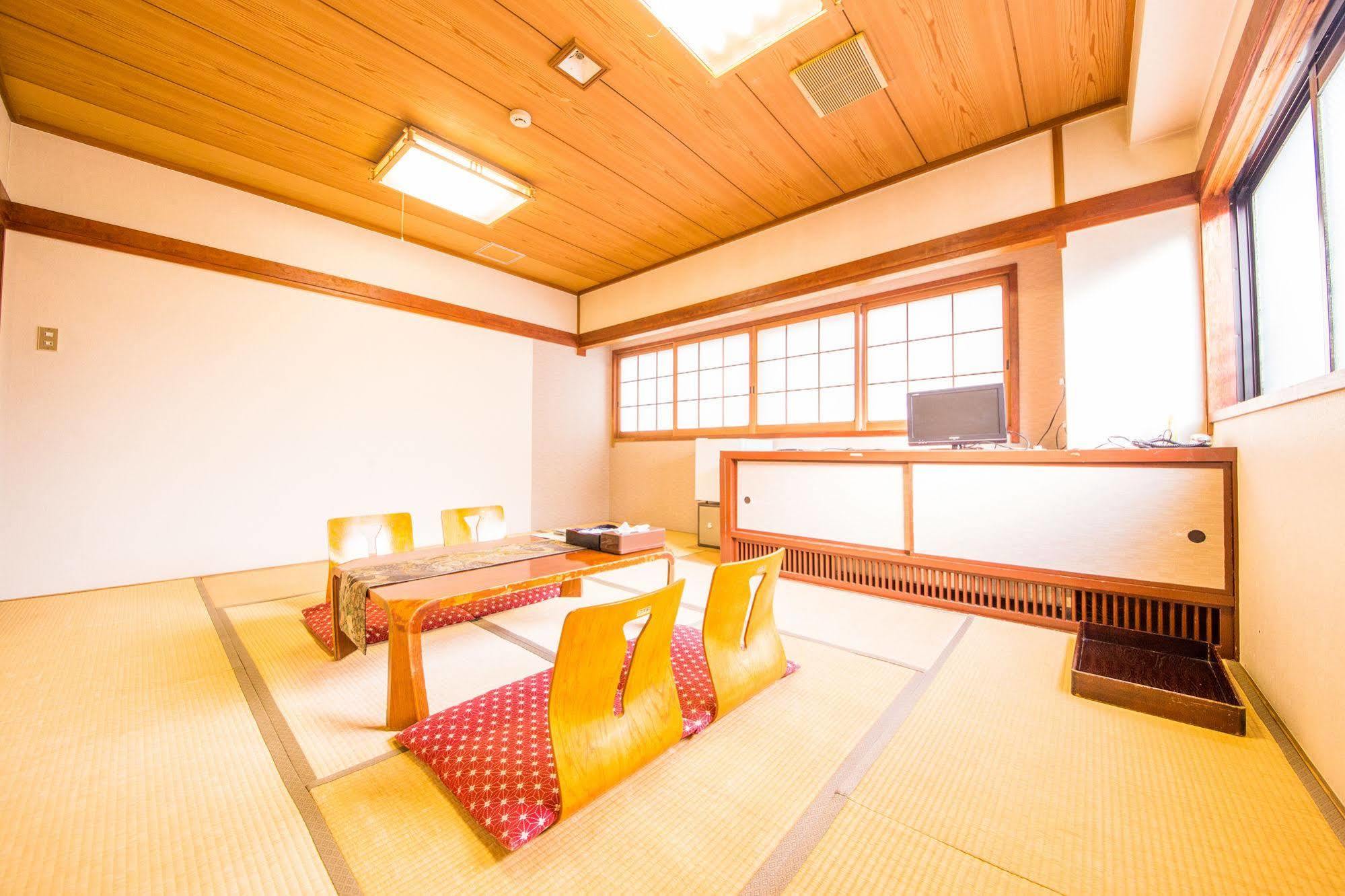 Azumaya Ryokan Kyoto Exteriör bild