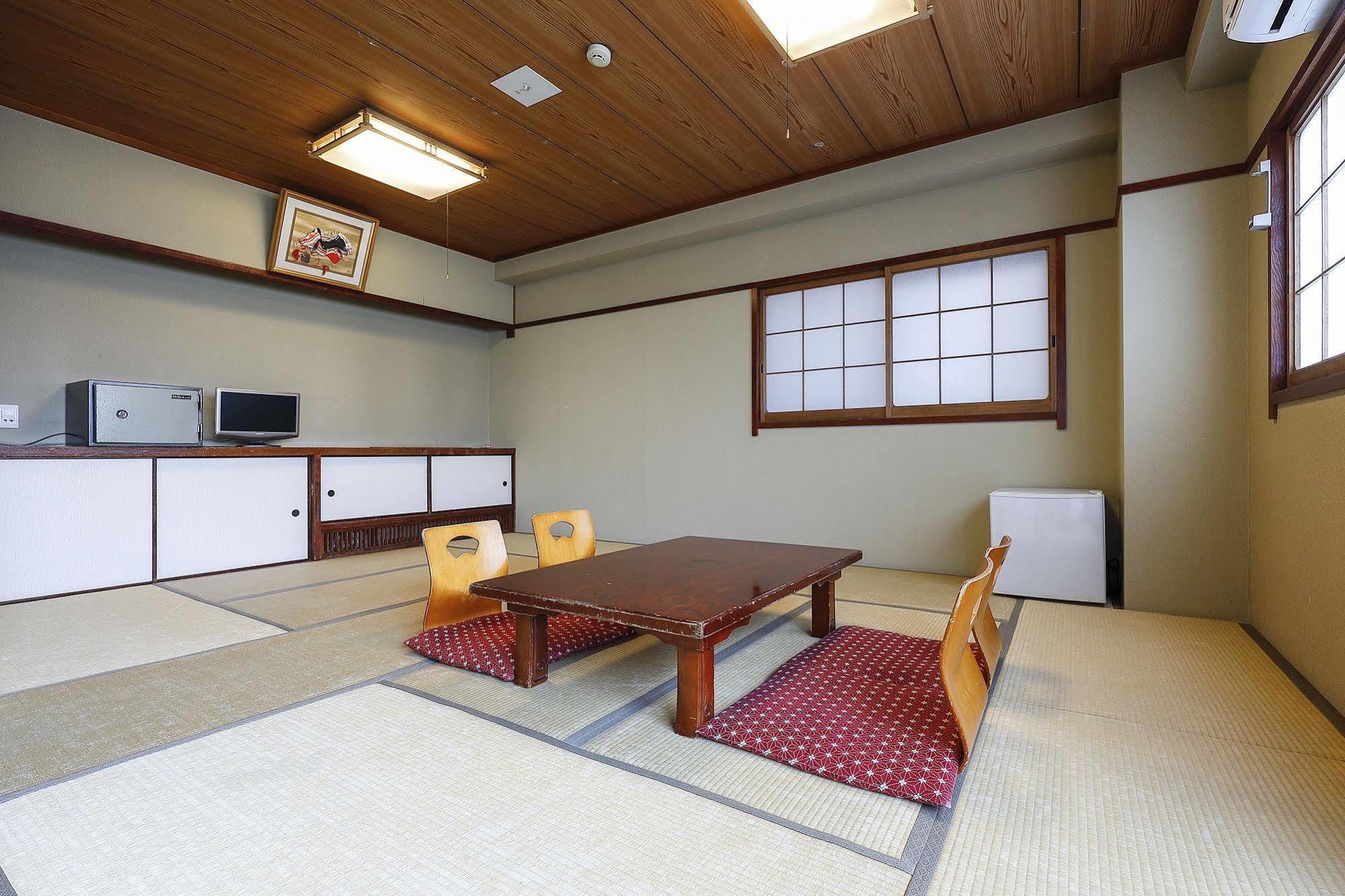 Azumaya Ryokan Kyoto Exteriör bild