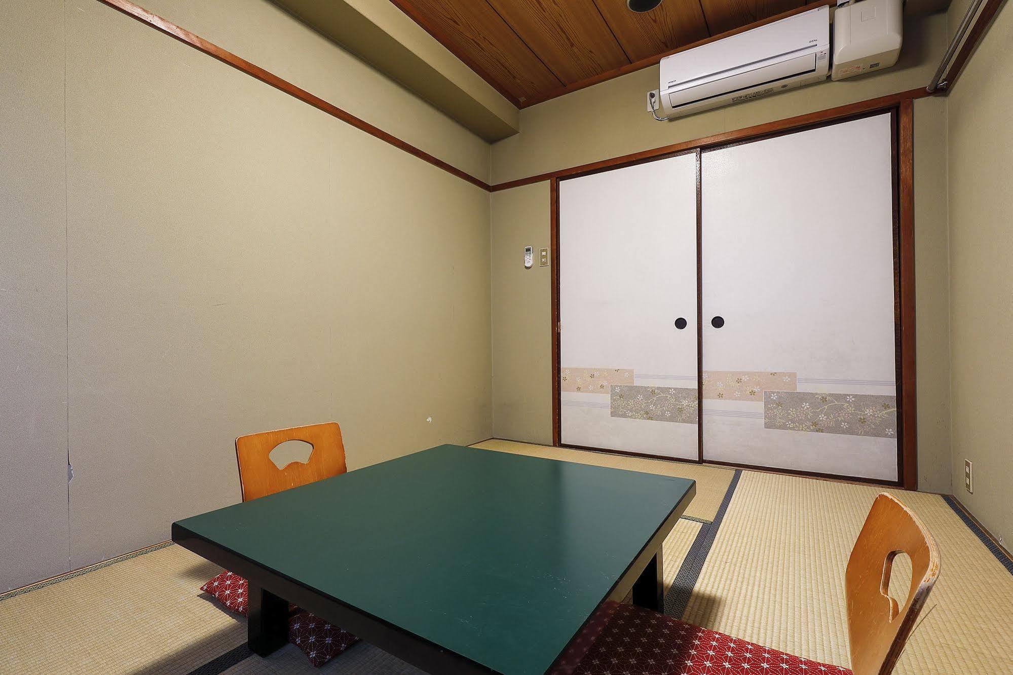 Azumaya Ryokan Kyoto Exteriör bild